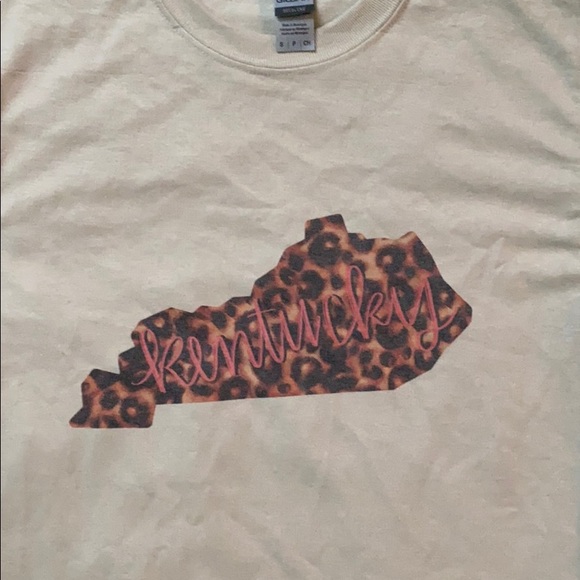Cheetah Kentucky shirt - Picture 2 of 2